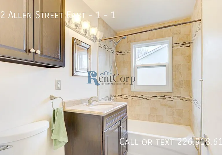 212 Allen St E #1 — Photo 13