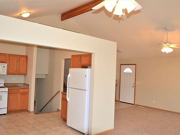 4th image of 302 Reverend Walton Dr