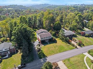 504 Glengary Dr, Pittsburgh, PA