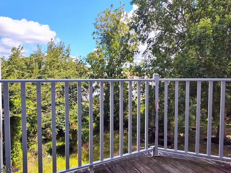 816 Breckenridge Dr — Photo 16