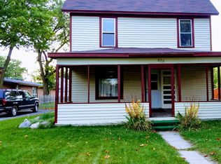 424 Oak St S, Sauk Centre, MN 56378