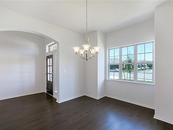 5th image of 5917 Othello Pl