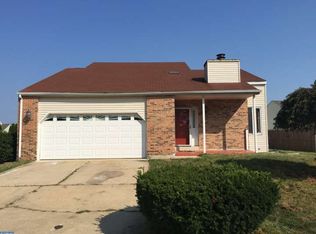 42 Quindome Dr, New Castle, DE 19720