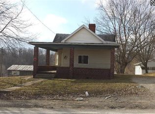1656 Sharon Ave, Zanesville, OH 43701