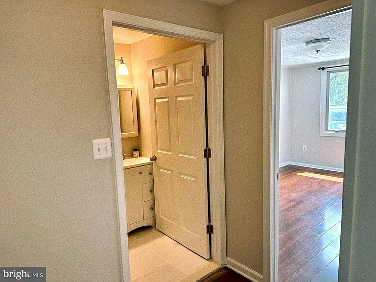 6732 Harrison Ln — Photo 22