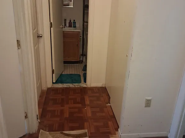 650 Williams Avenue image 10 of 41