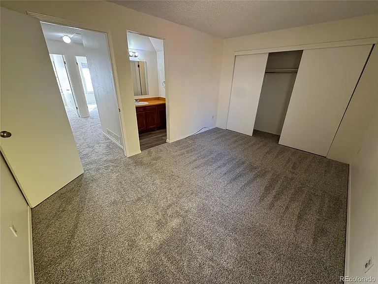 3839 S Evanston St — Photo 13