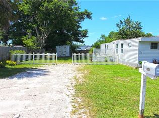 2641 SE Janet St, Stuart, FL 34997
