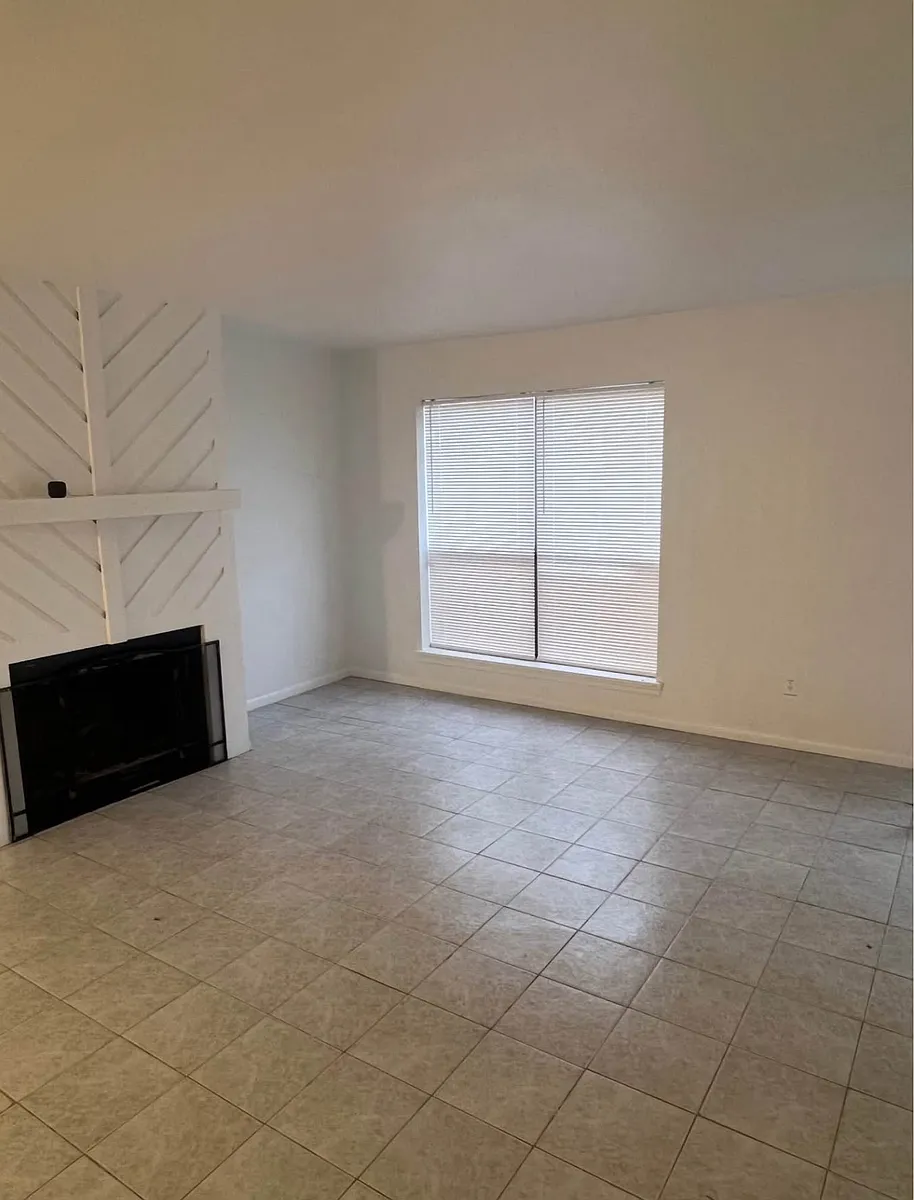 Building Photo - 2103 Place Rebecca Ln #D5