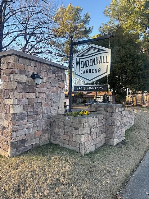 Mendenhall Gardens