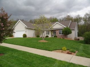 3350 Autumn Ln, Janesville, WI 53546