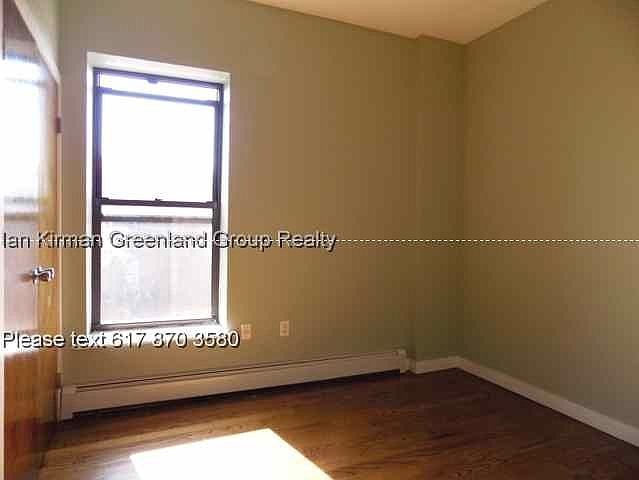 1st image of 690 Halsey St #6