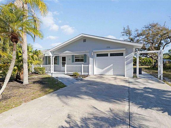 3rd image of 840 Channel Acres Rd