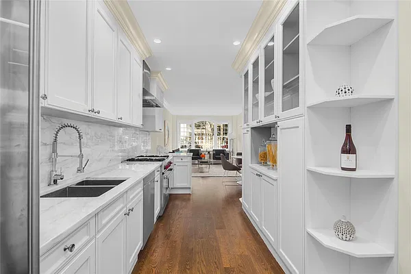 Sold by Douglas Elliman | media 4
