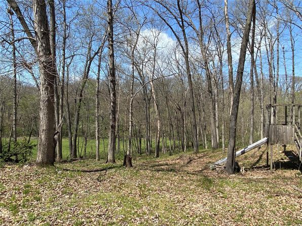 1361 County Road 2347, Moberly, MO 65270