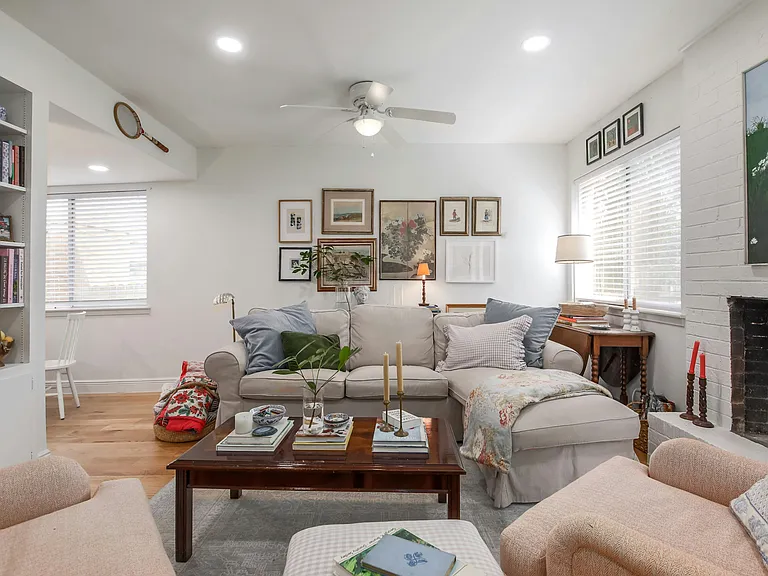3511 Westchester Ave #102 — Photo 4