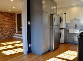 174 Burns St FLOOR 2, Forest Hills, NY 11375
