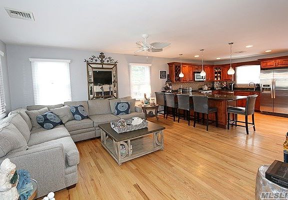 2nd image of 32 Ketewamoke Ave