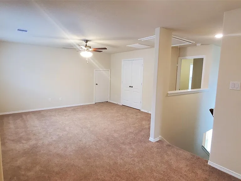 2530 Remembrance Cir — Photo 18