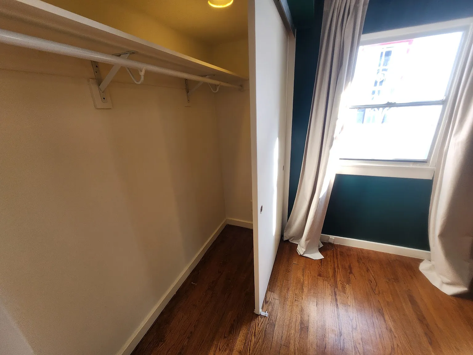 2 bed, 1362 sqft, $4,195 — Photo 2