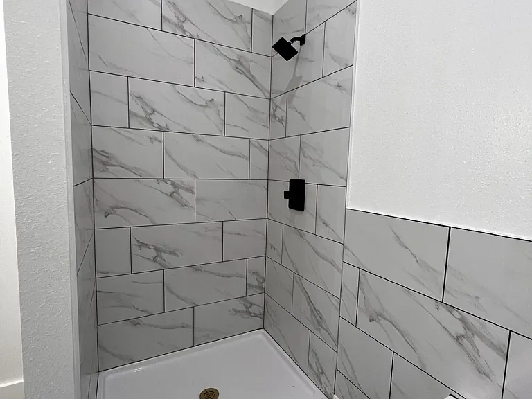 506 E Bryson Ave — Photo 10