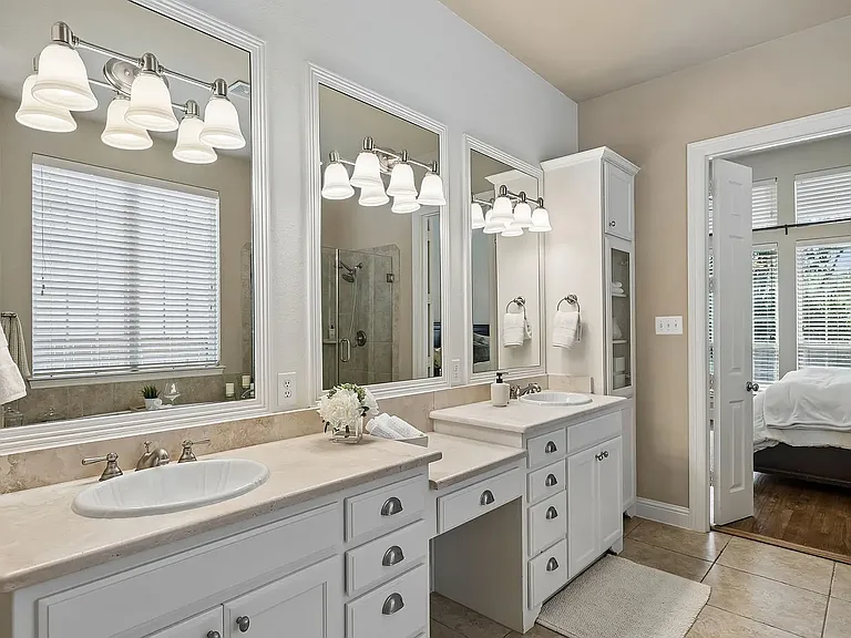 9004 Cypress Creek Rd — Photo 21