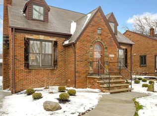 19552 Purnell Ave, Rocky River, OH 44116