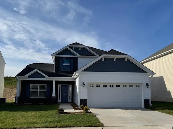 3549 River Farm Dr #374, Kernersville, NC 27284