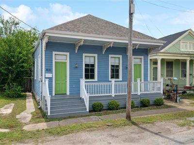 1830 General Taylor St, New Orleans, LA, 70115