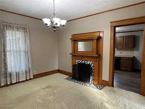 5th image of 1012 Prospect Ave NW