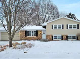 120 S Orr Dr, Normal, IL 61761