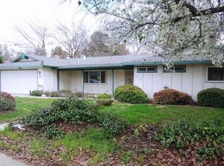 1512 S Pinkham Rd, Visalia, CA 93292