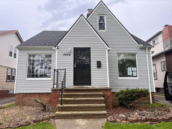 3976 E 154th St, Cleveland, OH 44128