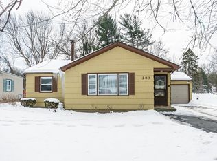 283 Pattonwood Dr, Rochester, NY 14617