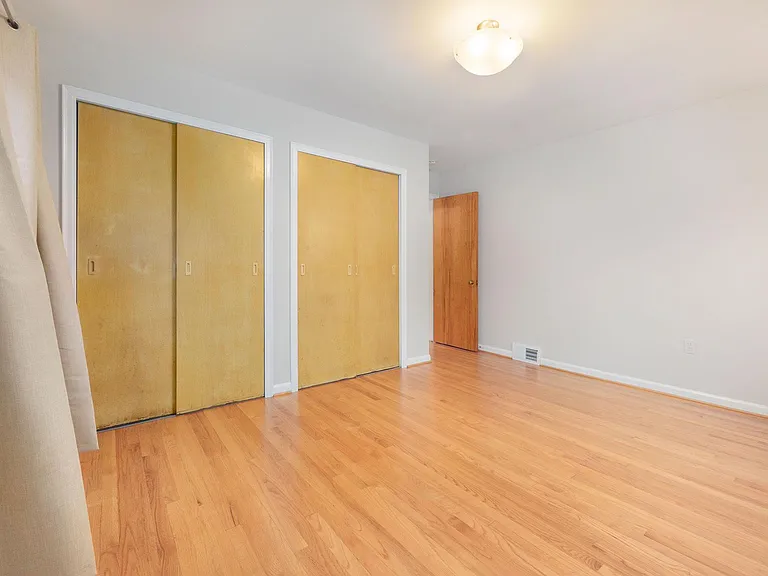 516 Berkley Ave #1 — Photo 23