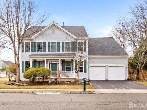 49 Birch Dr, Plainsboro, NJ 08536