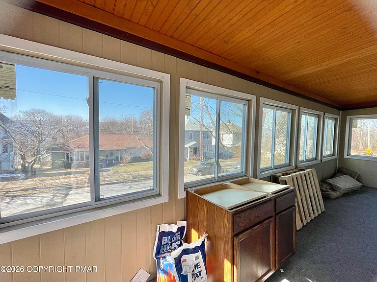 1028 N Webster Ave #2 — Photo 42