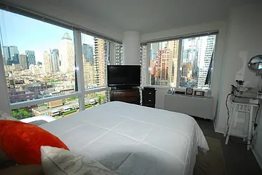 Rented by Level Group