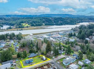 63503 3rd Rd, Coos Bay, OR 97420