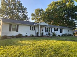 531 Evergreen Dr, Dover, OH