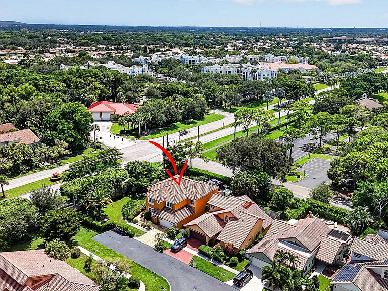 23201 Boca Club Colony Cir — Photo 37