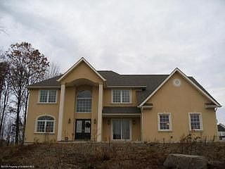 1st image of 104 W Acorn Hill Dr