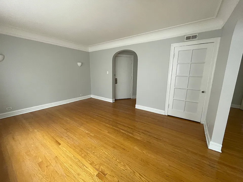 1619 W Lunt Ave #1B