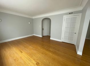 1619 W Lunt Ave #1B, Chicago, IL 60626