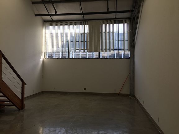 5th image of 801 Minnesota St Suite 16