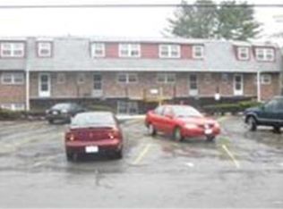 149 Colonel Bell Dr APT 17, Brockton, MA 02301