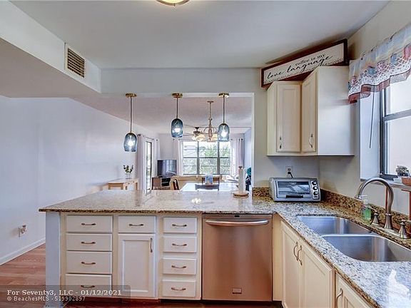 3rd image of 2324 S Cypress Bend Dr APT 414