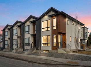 2501 E 17a St NW, Calgary, AB T2M 3S7