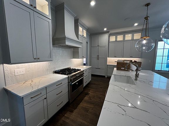 4th image of 1324 Eldon Cir