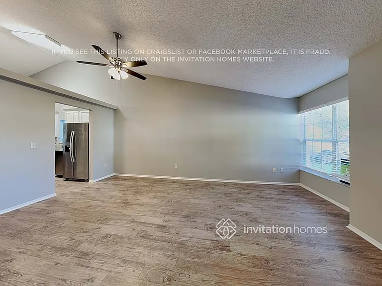 1006 Henson Ct — Photo 6